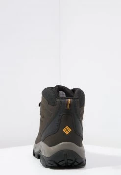 Columbia Hombre NEWTON RIDGE PLUS II WATERPROOF - Zapatillas De Senderismo - Brown -Columbia Tienda De Ventas 2199250734a34bdab323400d5b35aa22