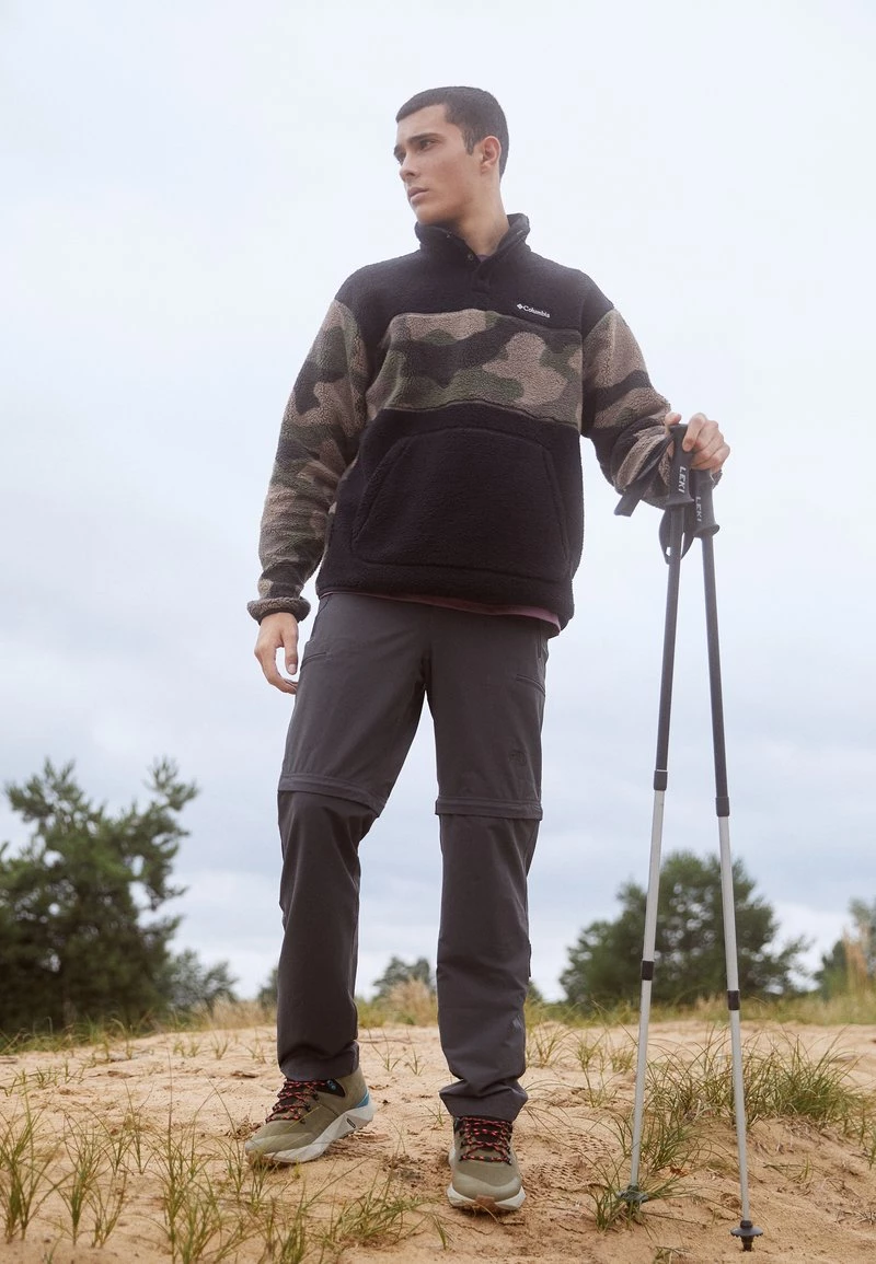 Columbia Hombre FACET 60 OUTDRY - Zapatillas De Senderismo - New Olive/black 1 Columbia Hombre FACET 60 OUTDRY - Zapatillas De Senderismo - New Olive/black