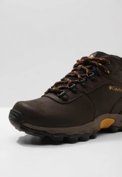 Columbia Unisexo NEWTON RIDGE - Zapatillas De Senderismo - Cordovan/golden Yellow -Columbia Tienda De Ventas 655f2c1869194e0f88c9cdfe295874c9