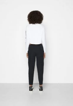 Columbia Mujer NORTH CASCADES LONG SLEEVE CROPPED TEE - Camiseta De Manga Larga - White/black -Columbia Tienda De Ventas 708ef2e23088466391b03996fc9551de