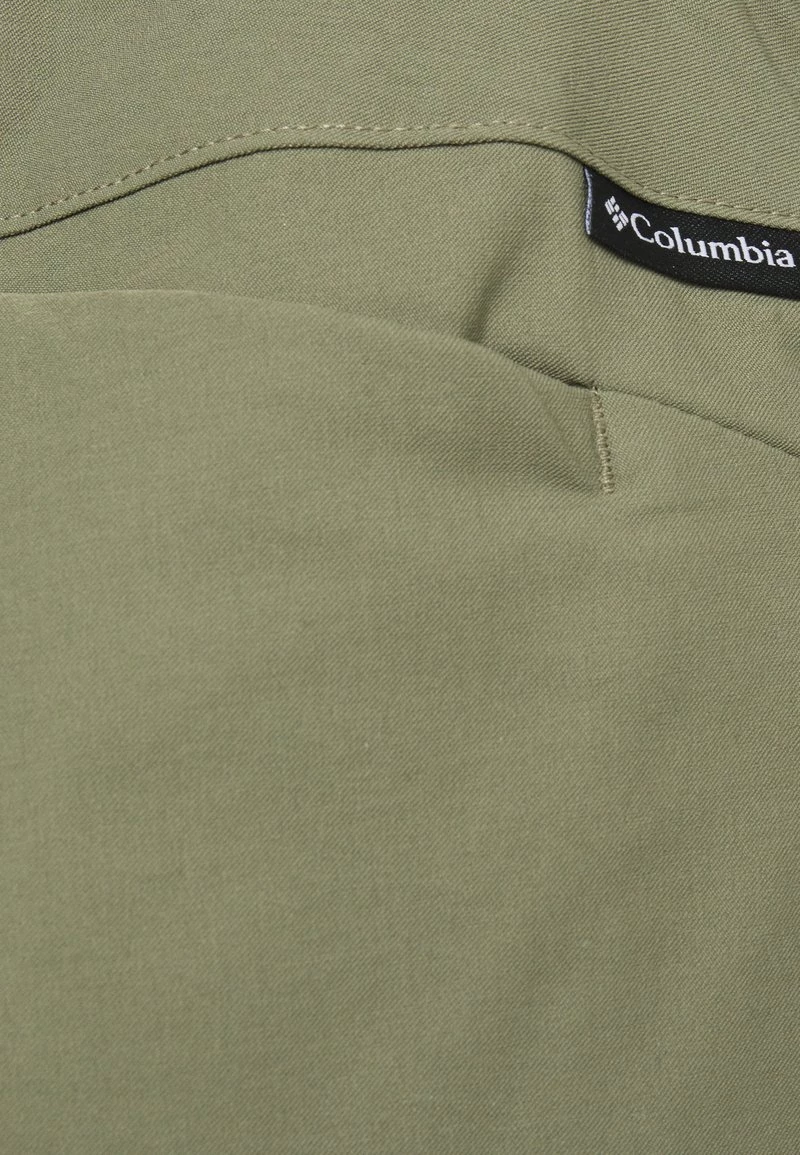 Columbia Mujer FIRWOOD CAMP PANT - Pantalones - Stone Green 3 Columbia Mujer FIRWOOD CAMP PANT - Pantalones - Stone Green - Imagen 3