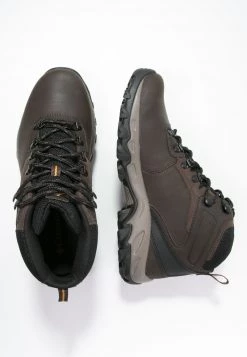Columbia Hombre NEWTON RIDGE PLUS II WATERPROOF - Zapatillas De Senderismo - Brown -Columbia Tienda De Ventas 7ac9bb762f204b939dc6bae6cc441378