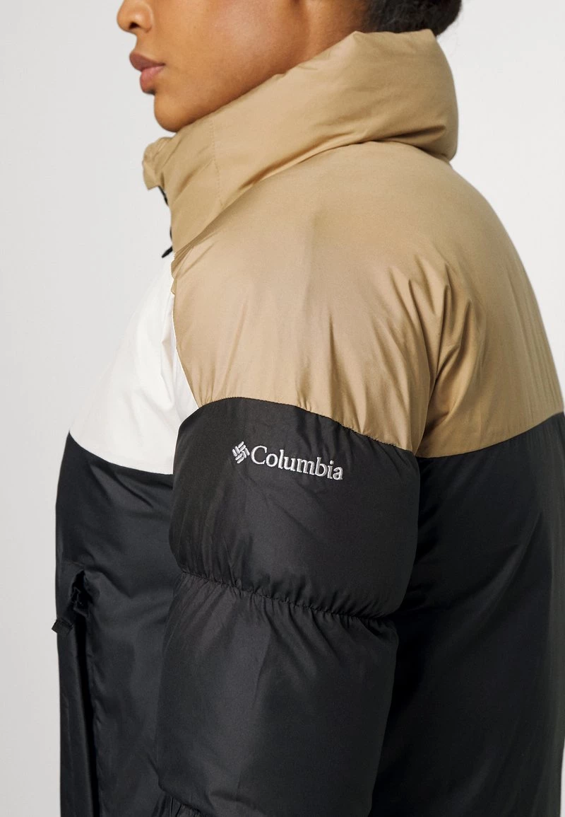 Columbia Mujer PIKE LAKE™ CROPPED JACKET - Chaqueta De Invierno - Black/chalk/beach 7 Columbia Mujer PIKE LAKE™ CROPPED JACKET - Chaqueta De Invierno - Black/chalk/beach - Imagen 7