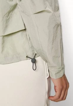 Columbia Mujer PARACUTIE™ - Chaqueta Outdoor - Safari -Columbia Tienda De Ventas d76a78ee20b345debc2eed9303c357ef