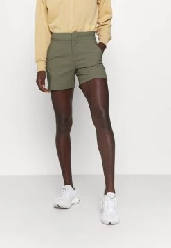 Columbia Mujer FIRWOOD CAMP™ II - Pantalón Corto De Deporte - Stone Green