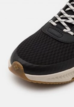 Columbia Hombre SUMMERTIDE - Zapatillas De Senderismo - Black/dark Stone -Columbia Tienda De Ventas eece2726f59f47eca31c830ff0f65af7