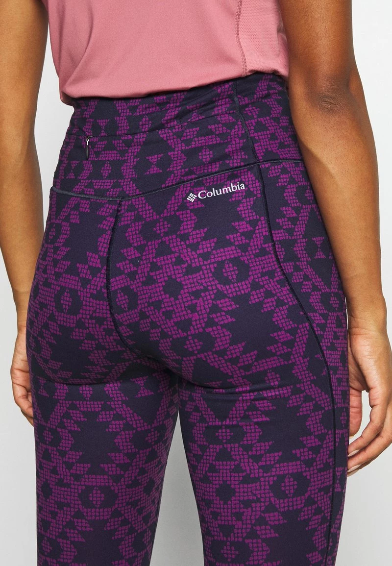 Columbia Mujer WEEKEND ADVENTURE LEGGING - Medias - Plum 5 Columbia Mujer WEEKEND ADVENTURE LEGGING - Medias - Plum - Imagen 5