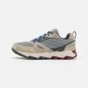 Columbia Hombre IVO - Zapatillas De Senderismo - Stratus/mounta